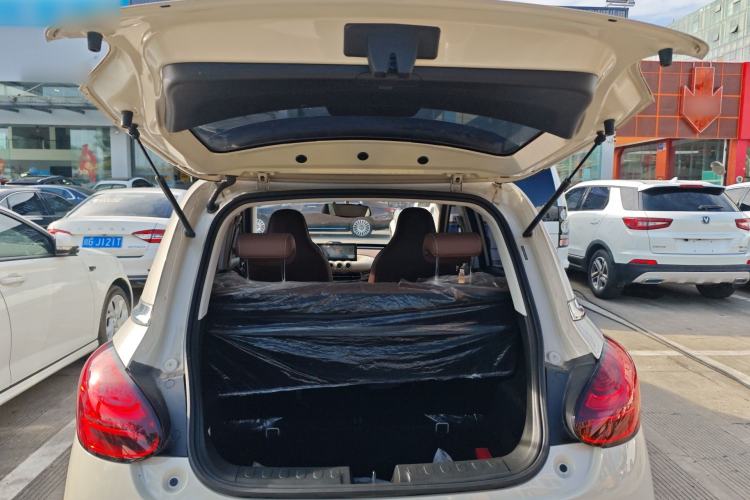 Used Wuling Bingo 2024 333 km Enjoyment Version Trunk