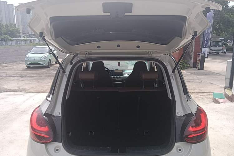 Used Wuling Bingo 2024 333 km Enjoyment Version Trunk