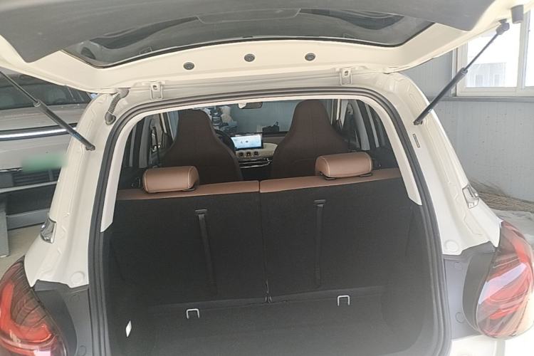 Used Wuling Bingo 2024 333 km Enjoyment Version Trunk