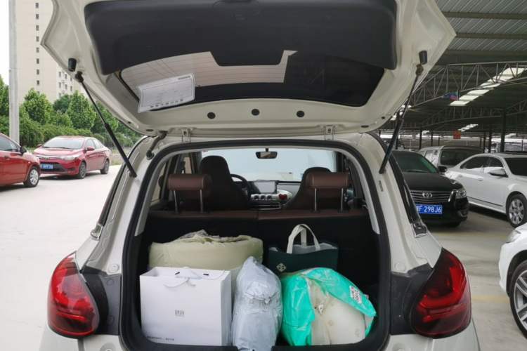 Used Wuling Bingo 2024 333 km Enjoyment Version Trunk