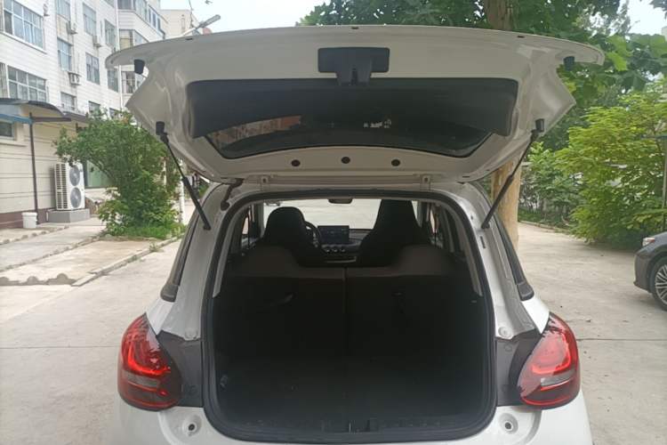 Used Wuling Bingo 2024 203km Light Edition Trunk