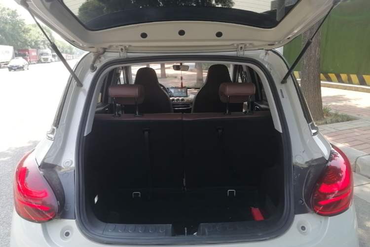 Used Wuling Bingo 2024 333 km Enjoyment Version Trunk