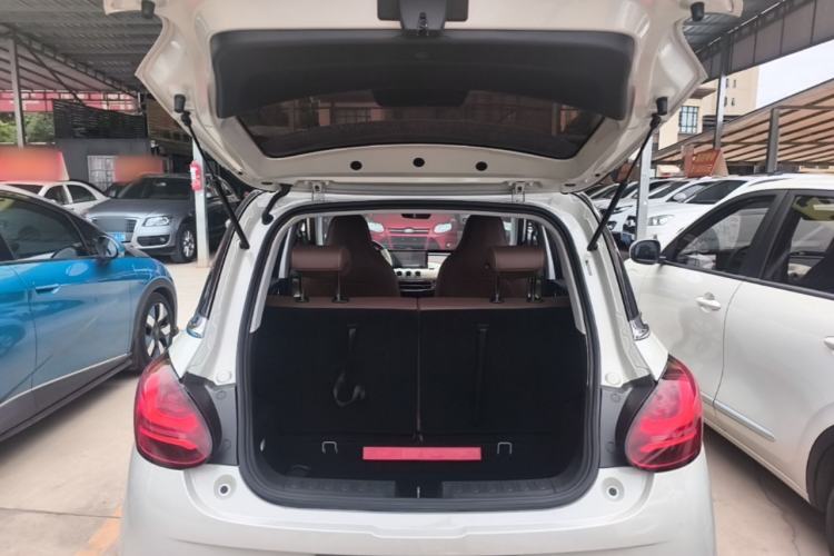 Used Wuling Bingo 2024 333 km Enjoyment Version Trunk