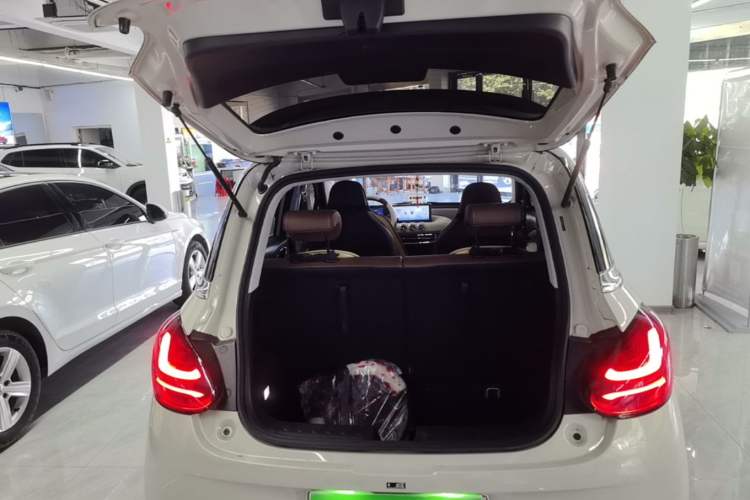 Used Wuling Bingo 2024 333 km Enjoyment Version Trunk
