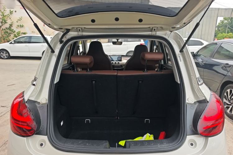 Used Wuling Bingo 2024 333 km Enjoyment Version Trunk