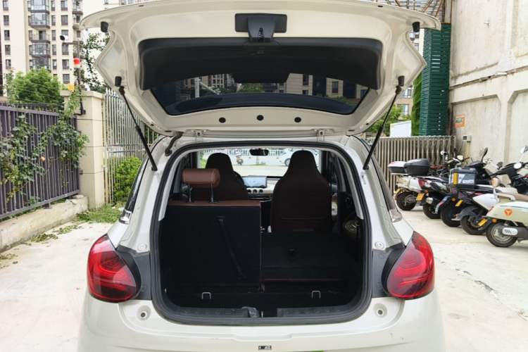Used Wuling Bingo 2024 333 km Enjoyment Version Trunk