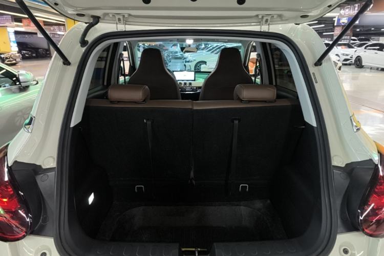 Used Wuling Bingo 2024 333 km Enjoyment Version Trunk