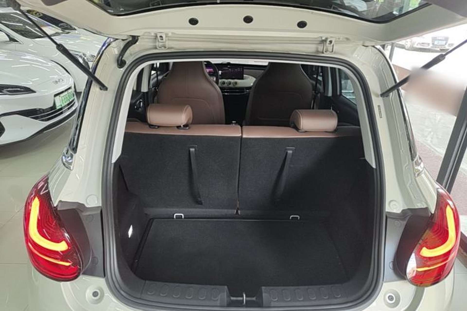 Used Wuling Bingo 2024 333 km Lingxi Connected Version Trunk