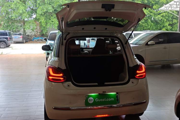 Used Wuling Bingo 2024 333 km Lingxi Connected Version Trunk