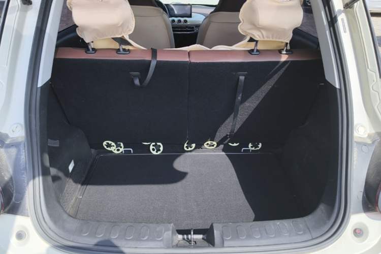 Used Wuling Bingo 2024 333 km Enjoyment Version Trunk