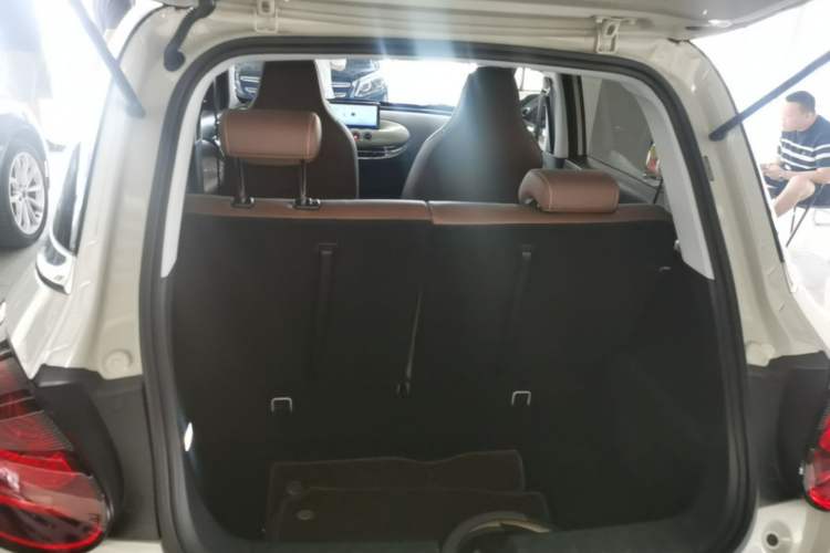 Used Wuling Bingo 2024 333 km Enjoyment Version Trunk