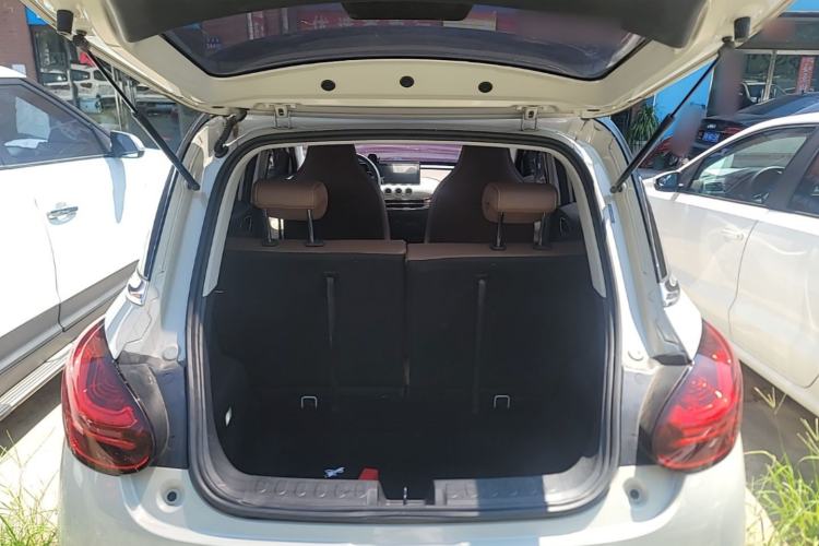 Used Wuling Bingo 2024 333 km Enjoyment Version Trunk