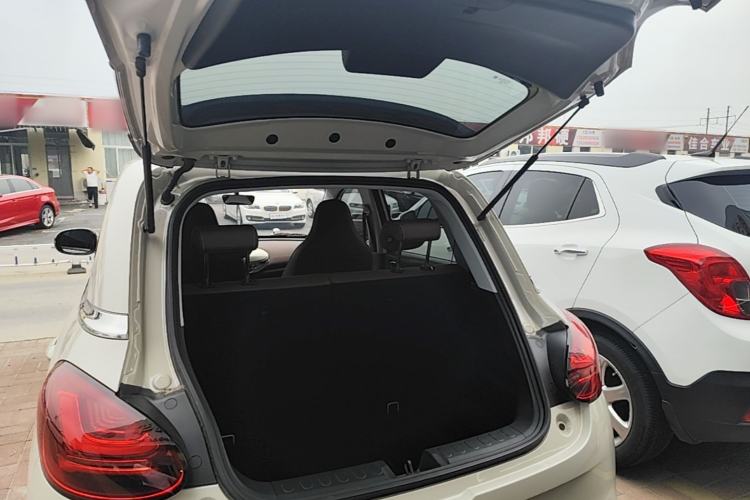 Used Wuling Bingo 2024 333 km Enjoyment Version Trunk