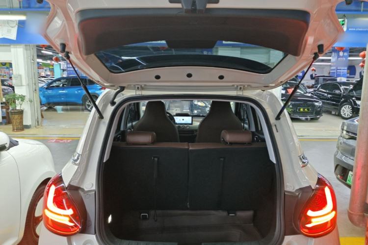 Used Wuling Bingo 2024 333 km Enjoyment Version Trunk