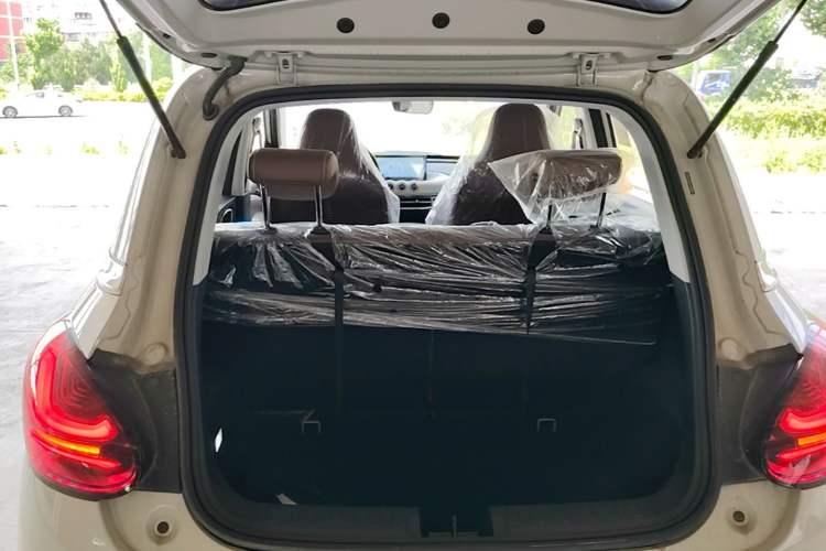 Used Wuling Bingo 2024 333 km Enjoyment Version Trunk
