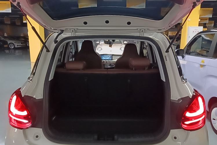 Used Wuling Bingo 2024 333 km Enjoyment Version Trunk