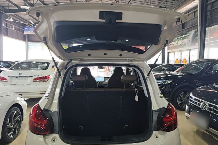 Used Wuling Bingo 2024 333 km Enjoyment Version Trunk