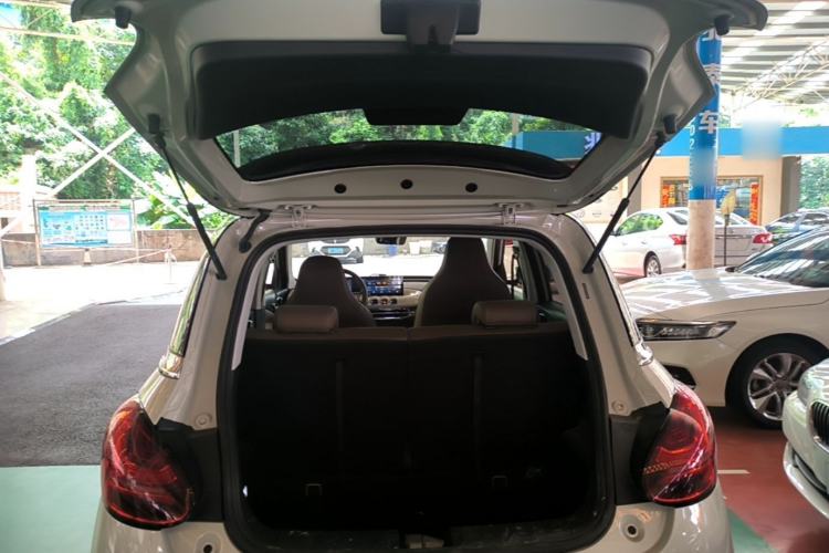 Used Wuling Bingo 2024 333 km Enjoyment Version Trunk