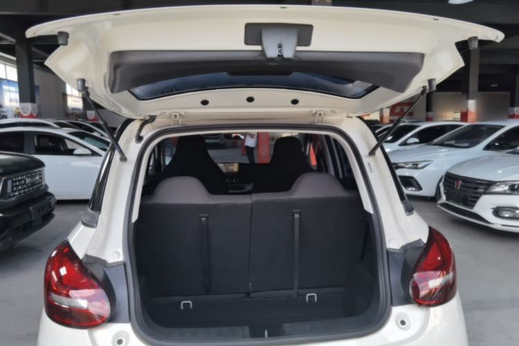 Used Wuling Bingo 2024 203km Light Edition Trunk