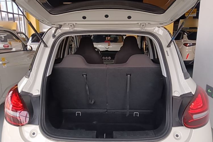 Used Wuling Bingo 2024 203km Light Edition Trunk
