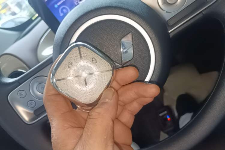 Used Wuling Bingo 2024 333 km Enjoyment Version Vehicle Key