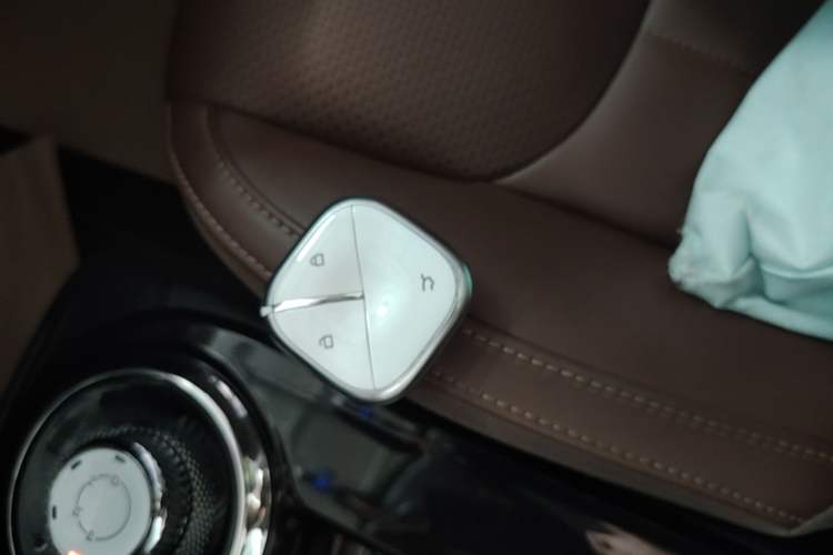 Used Wuling Bingo 2024 333 km Enjoyment Version Vehicle Key