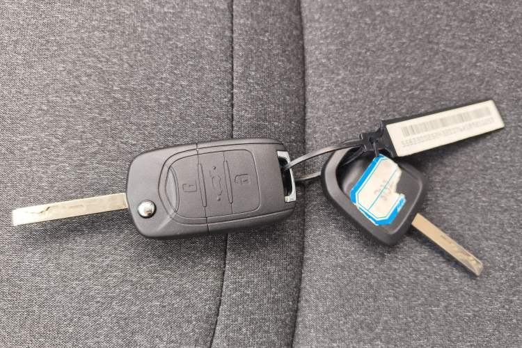 Used Wuling Bingo 2024 203km Light Edition Vehicle Key