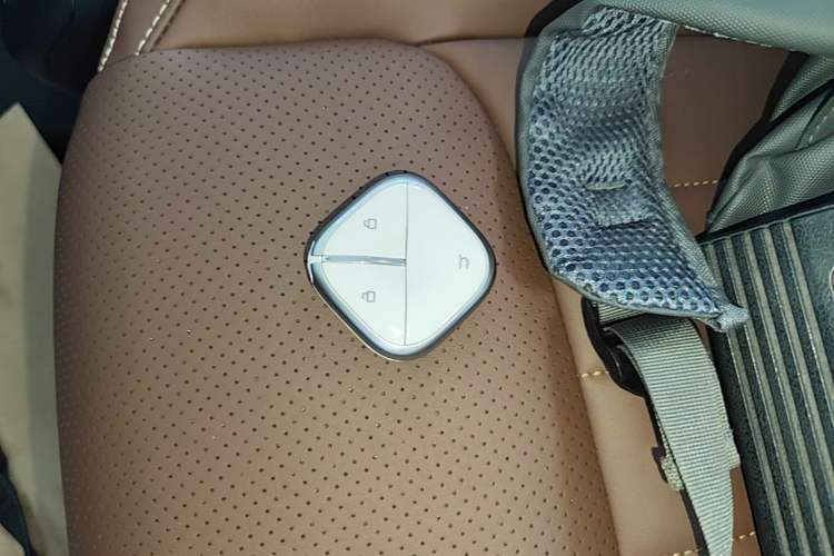Used Wuling Bingo 2024 333 km Enjoyment Version Vehicle Key