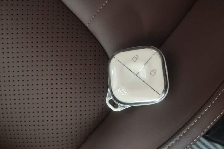 Used Wuling Bingo 2024 333 km Enjoyment Version Vehicle Key