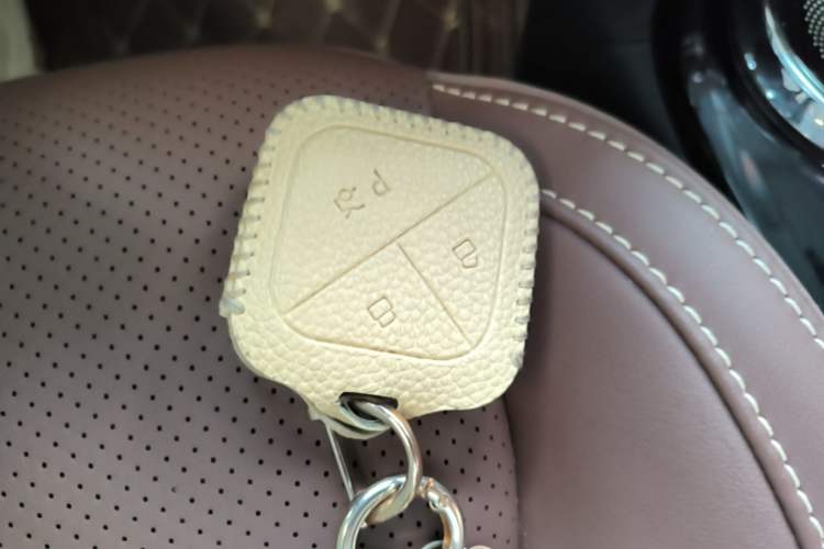 Used Wuling Bingo 2024 333 km Enjoyment Version Vehicle Key