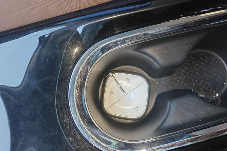Used Wuling Bingo 2024 333 km Enjoyment Version Vehicle Key