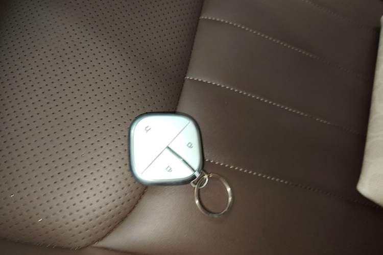 Used Wuling Bingo 2024 333 km Enjoyment Version Vehicle Key