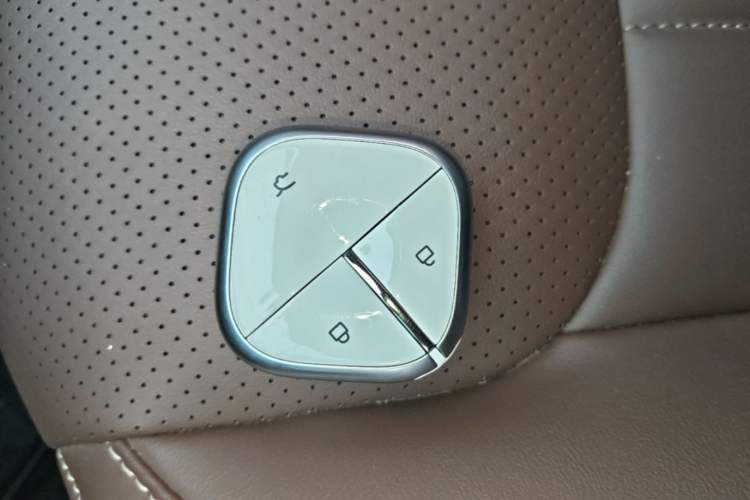 Used Wuling Bingo 2024 333 km Enjoyment Version Vehicle Key