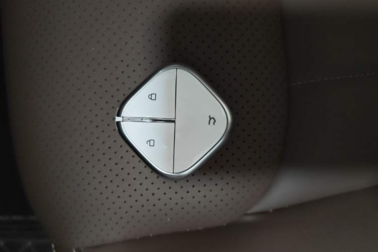 Used Wuling Bingo 2024 333 km Enjoyment Version Vehicle Key