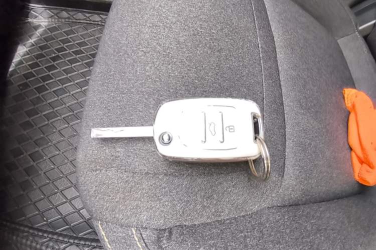 Used Wuling Bingo 2024 203km Light Edition Vehicle Key