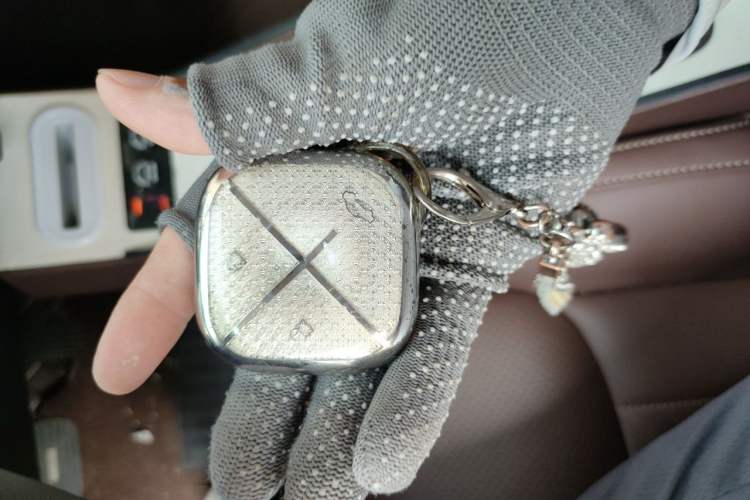 Used Wuling Bingo 2024 333 km Enjoyment Version Vehicle Key
