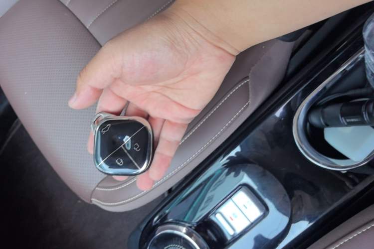 Used Wuling Bingo 2024 333 km Enjoyment Version Vehicle Key