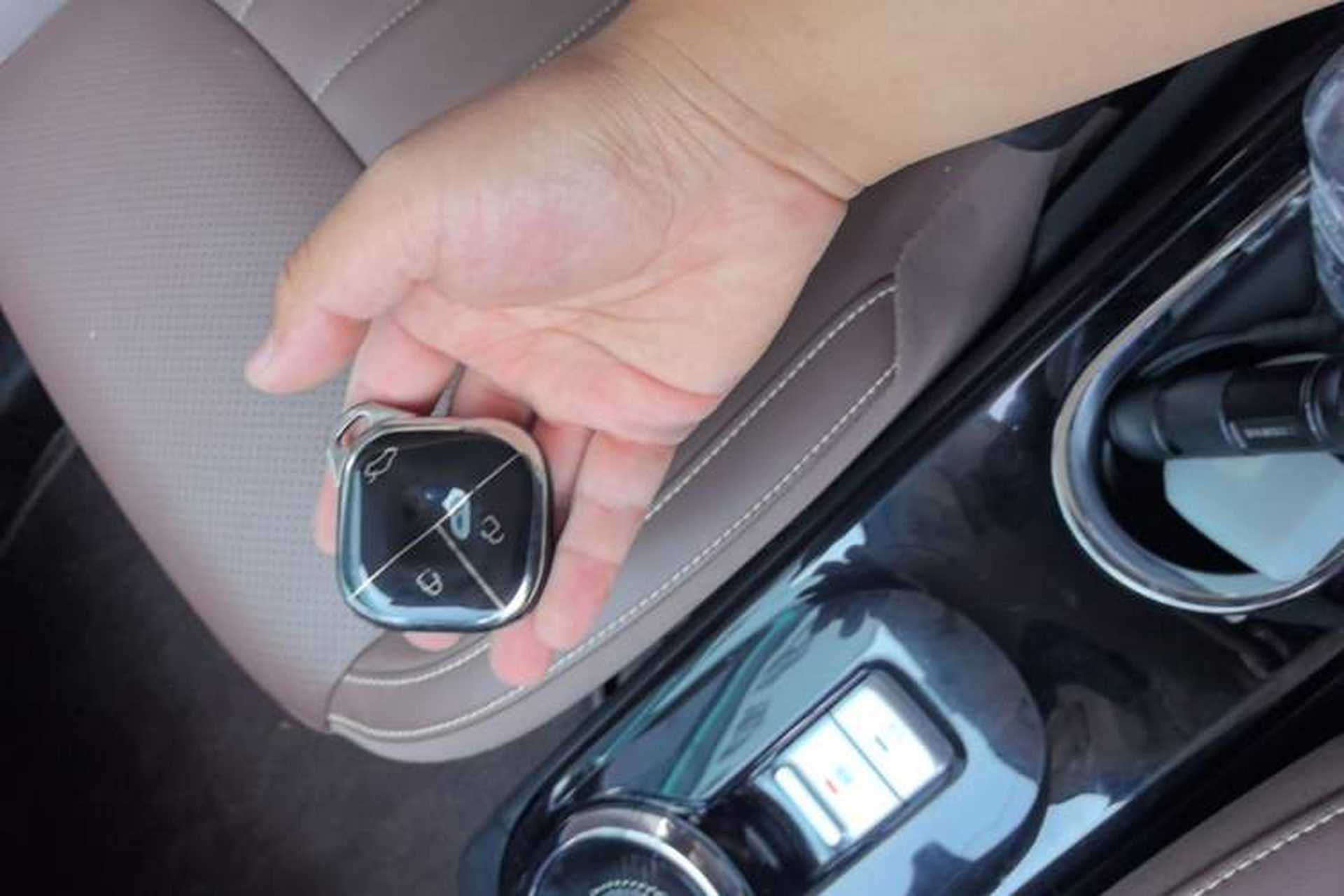 Used Wuling Bingo 2024 333 km Enjoyment Version Vehicle Key
