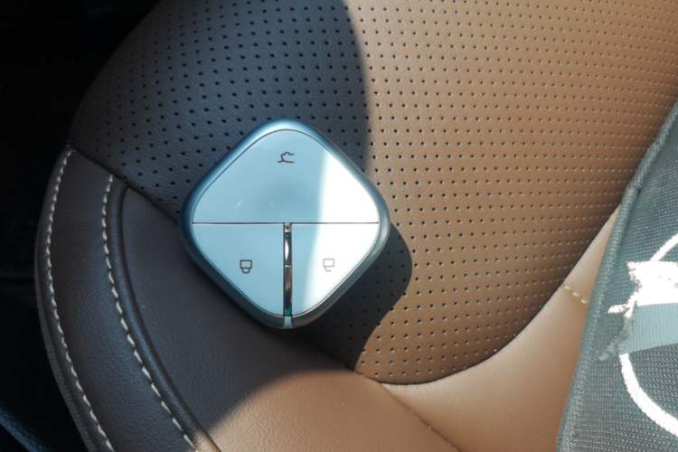 Used Wuling Bingo 2024 333 km Enjoyment Version Vehicle Key