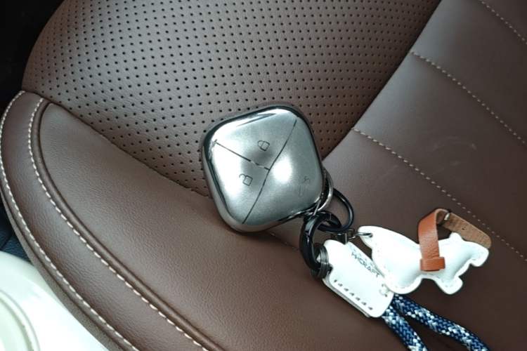 Used Wuling Bingo 2024 410 km Lingxi Deluxe Edition Vehicle Key