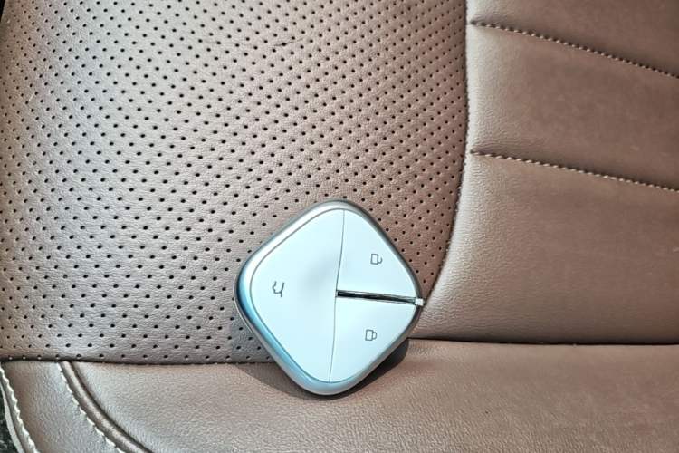 Used Wuling Bingo 2024 333 km Enjoyment Version Vehicle Key