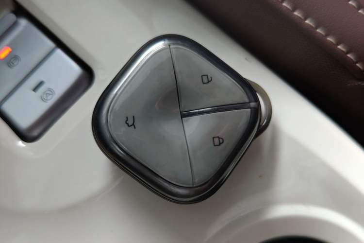 Used Wuling Bingo 2024 333 km Enjoyment Version Vehicle Key