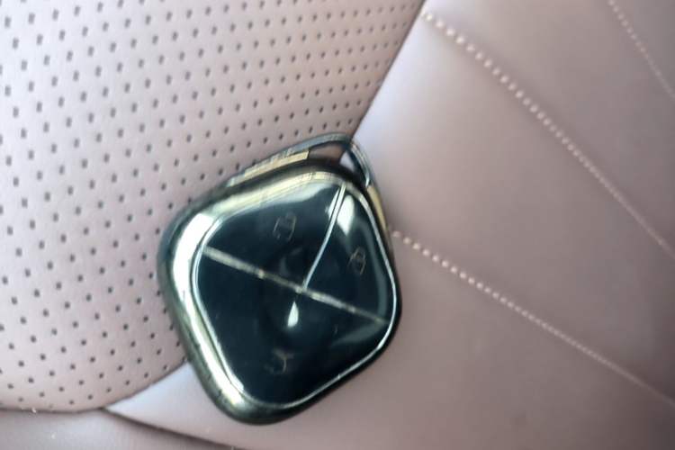 Used Wuling Bingo 2024 333 km Enjoyment Version Vehicle Key