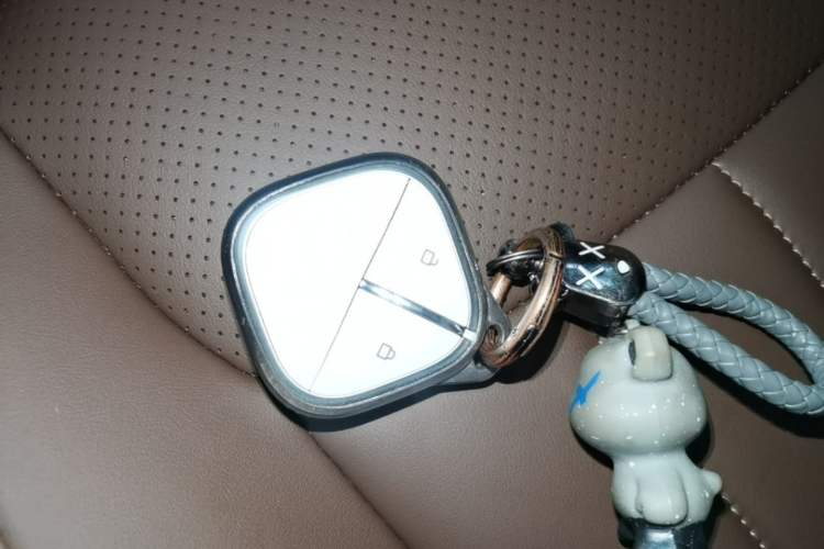 Used Wuling Bingo 2024 333 km Enjoyment Version Vehicle Key