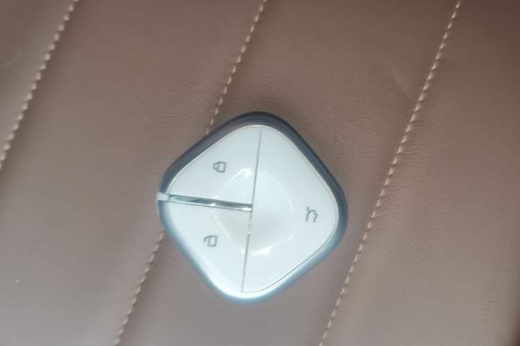 Used Wuling Bingo 2024 333 km Enjoyment Version Vehicle Key
