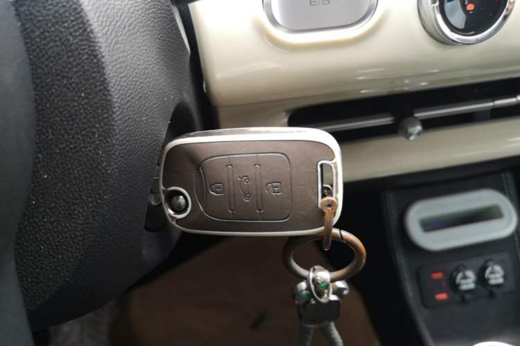 Used Wuling Bingo 2024 203km Light Edition Vehicle Key