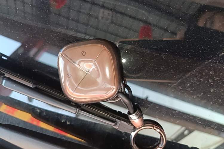 Used Wuling Bingo 2024 333 km Enjoyment Version Vehicle Key