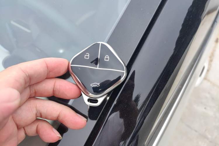 Used Wuling Bingo 2024 333 km Enjoyment Version Vehicle Key