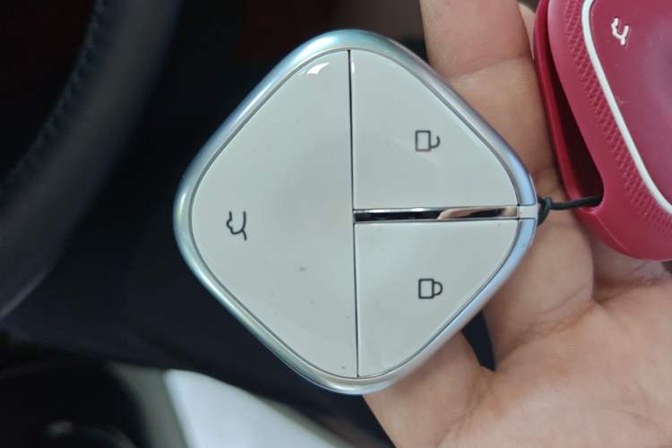 Used Wuling Bingo 2024 333 km Enjoyment Version Vehicle Key