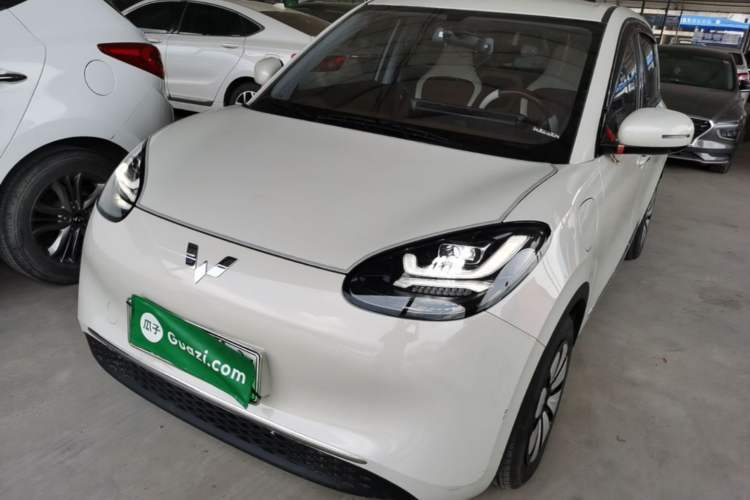 Used Wuling Bingo 2024 333 km Enjoyment Version Guazi used car, China used car export, Used car for sale, Used Wuling cars, Cheapest cars for sale, Electric vehicle, New energy car